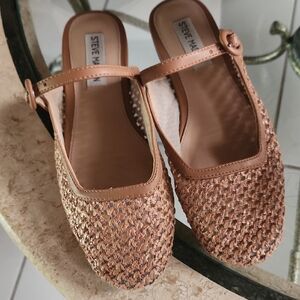 Steve Madden Brown Woven Loafers